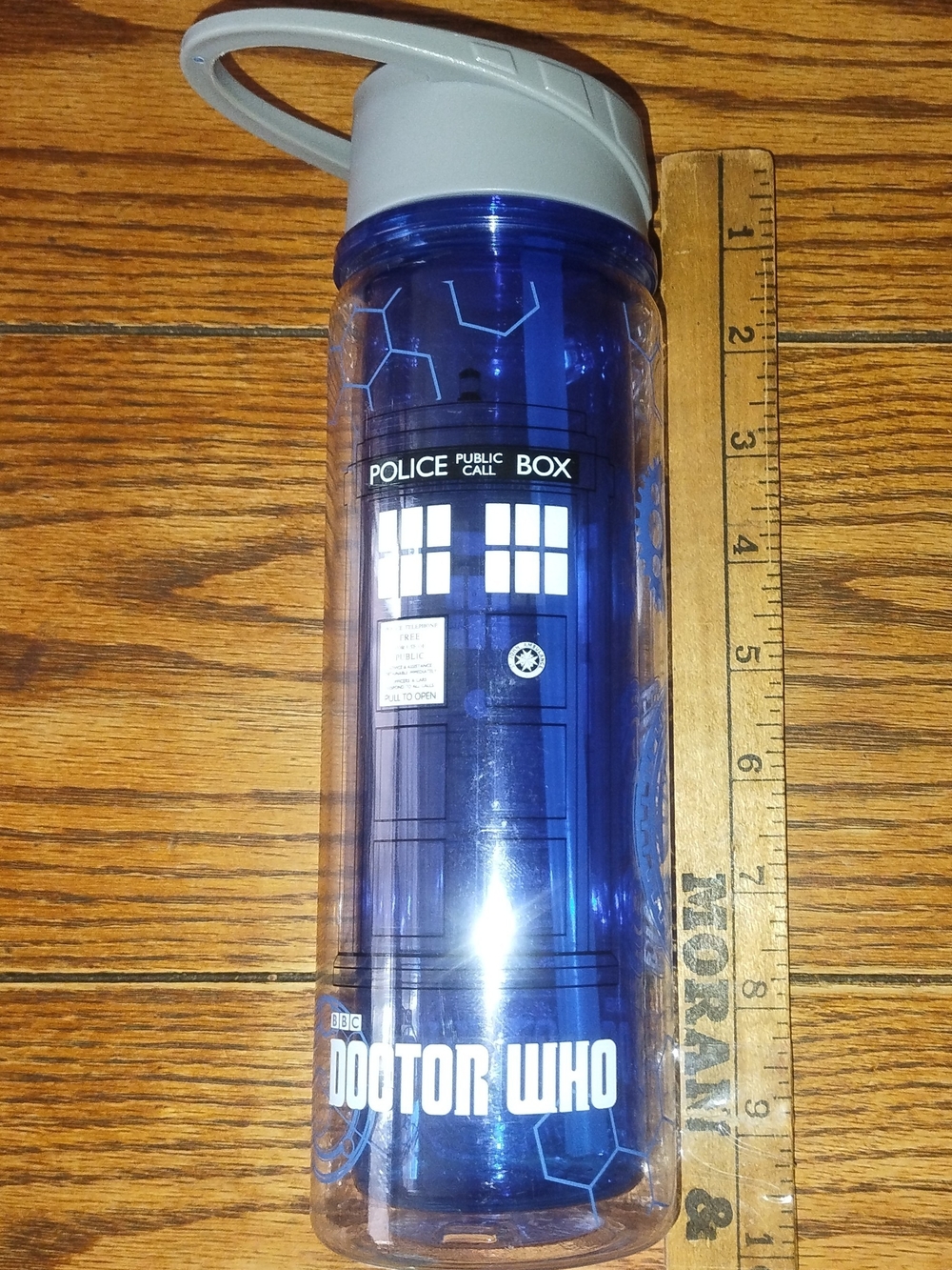 Vintage 1996 Dr. Who TARDIS Titan 18oz Water Bottle with Gray Lid